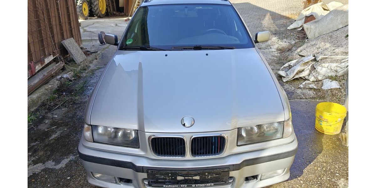 BMW 320 168.000 km 4.500 &euro; Mühlacker 75417