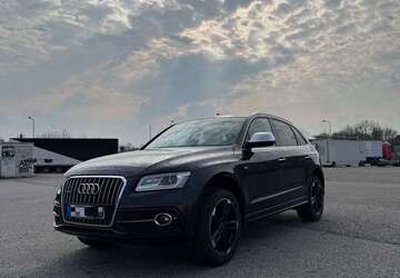 Audi Q5 180.000 km 16.950 &euro; Kämpfelbach 75236