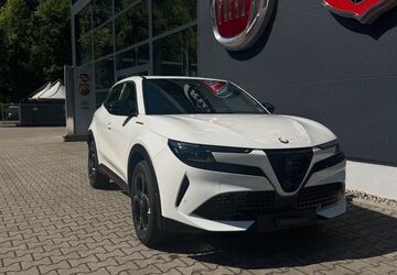 Alfa Romeo Junior 7.500 km 26.990 &euro; Ettlingen 76275