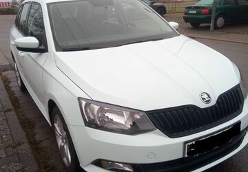 Skoda Fabia 55.950 km 10.499 &euro; Karlsruhe-Grötzingen 76229