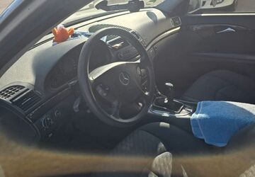 Mercedes-Benz E 270 247.000 km 1.600 &euro; Pforzheim 75175