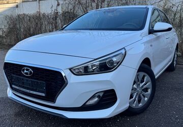 Hyundai i30 51.100 km 12.450 &euro; Karlsruhe 76187