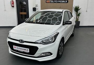 Hyundai i20 94.000 km 8.500 &euro; Gaggenau 76571