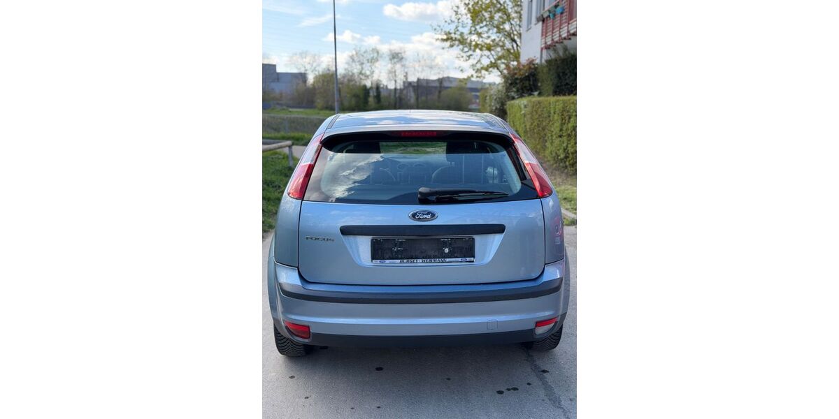 Ford Focus 147.593 km 1.840 &euro; Bruchsal 76646