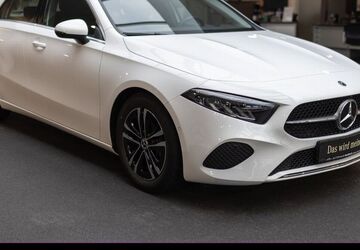 Mercedes-Benz A 200 12.298 km 31.650 &euro; Kraichtal 76703