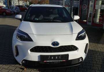 Toyota Yaris Cross 17.800 km 22.890 &euro; Ettlingen-Bruchhausen 76275