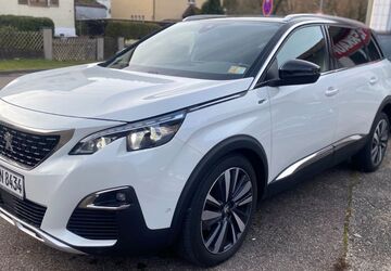 Peugeot 5008 82.000 km 25.499 &euro; Calw 75365