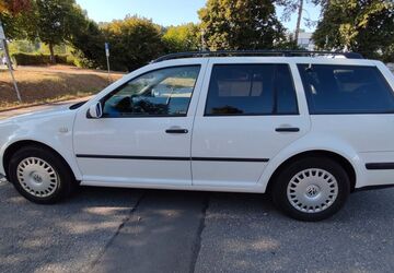 VW Golf 225.000 km 5.350 &euro; Pforzheim/Brötzingen 75172