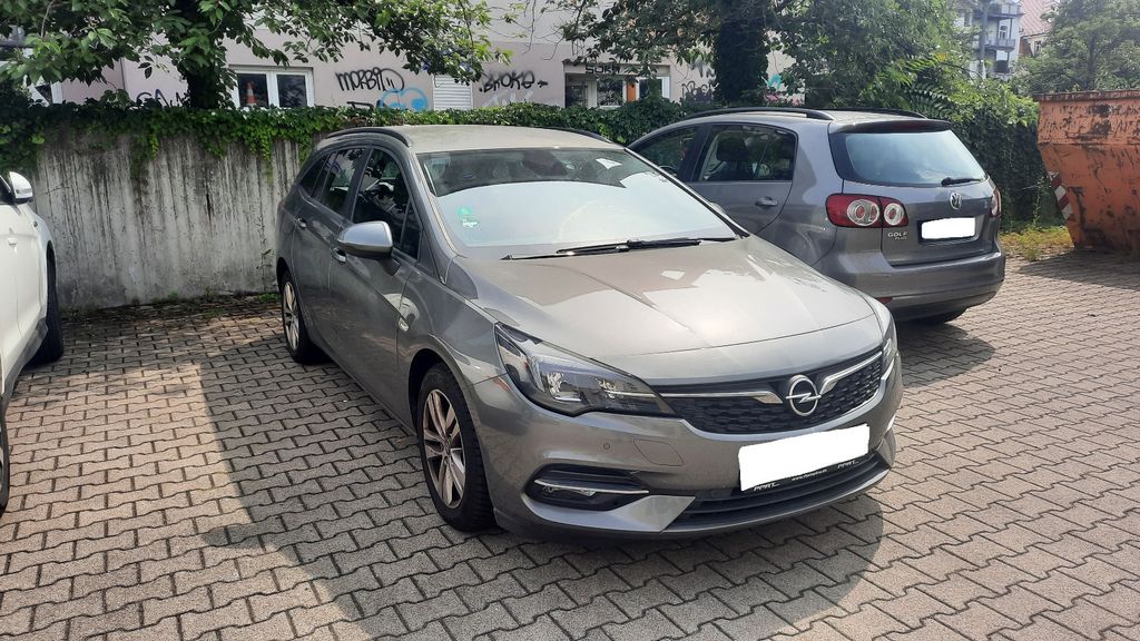 Opel Astra 68.500 km 11.200 &euro; Karlsruhe 76137