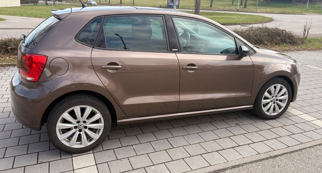 VW Polo 153.400 km 5.600 &euro; Grafenau 71120