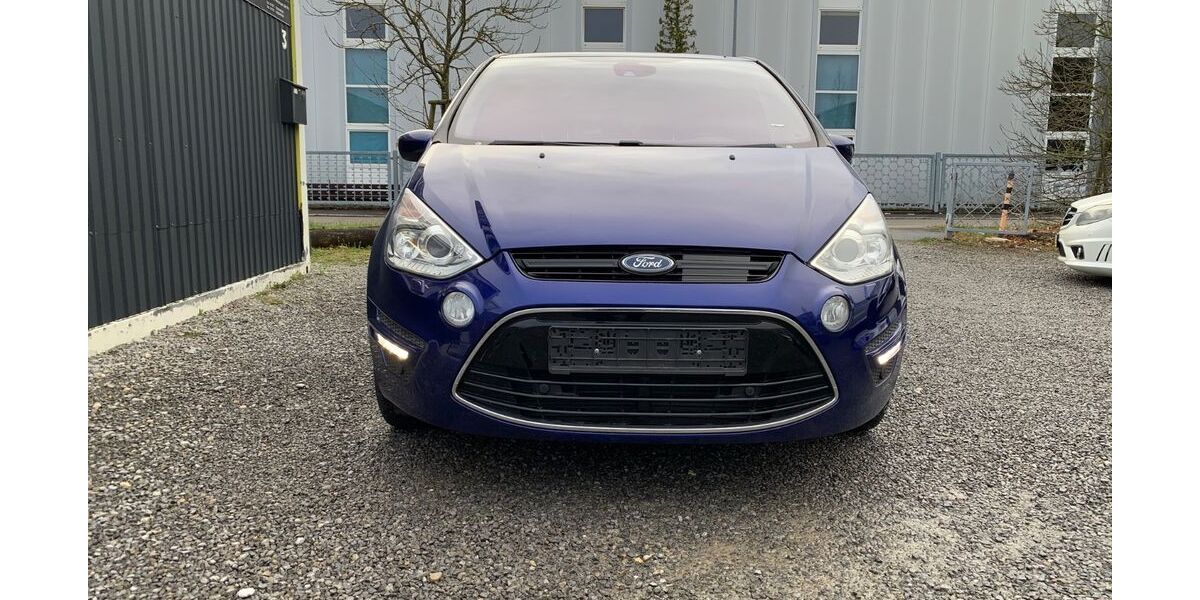 Ford S-Max 171.900 km 8.199 &euro; Sindelfingen 71069