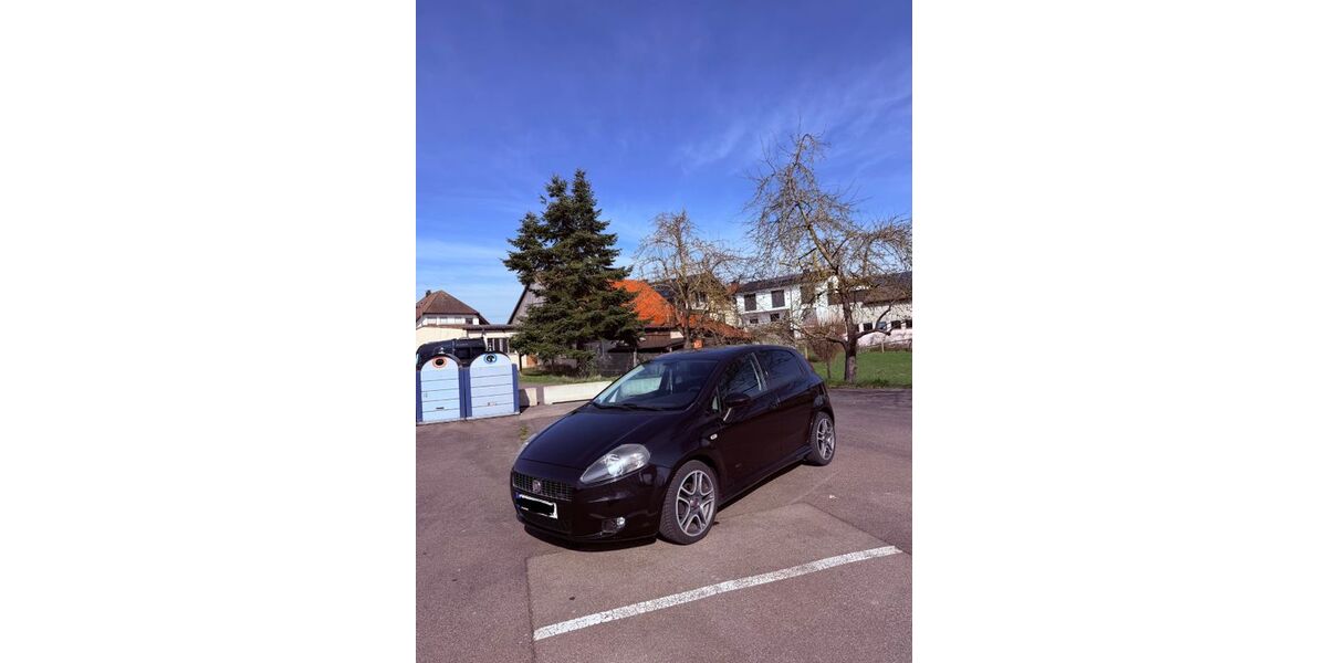 Fiat Grande Punto 158.235 km 3.299 &euro; Sindelfingen 71069