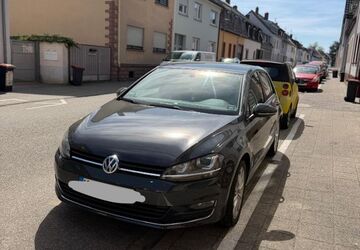 VW Golf 68.000 km 12.500 &euro; Karlsruhe 76227