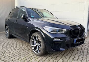 BMW X5 111.248 km 46.500 &euro; Karlsruhe 76185