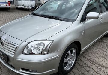 Toyota Avensis 126.000 km 3.800 &euro; Gaggenau 76571